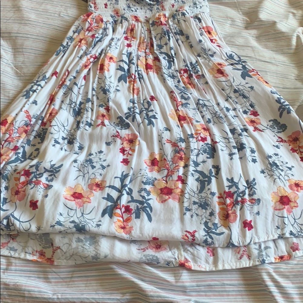 Floral DRESS - Picture 4 of 4